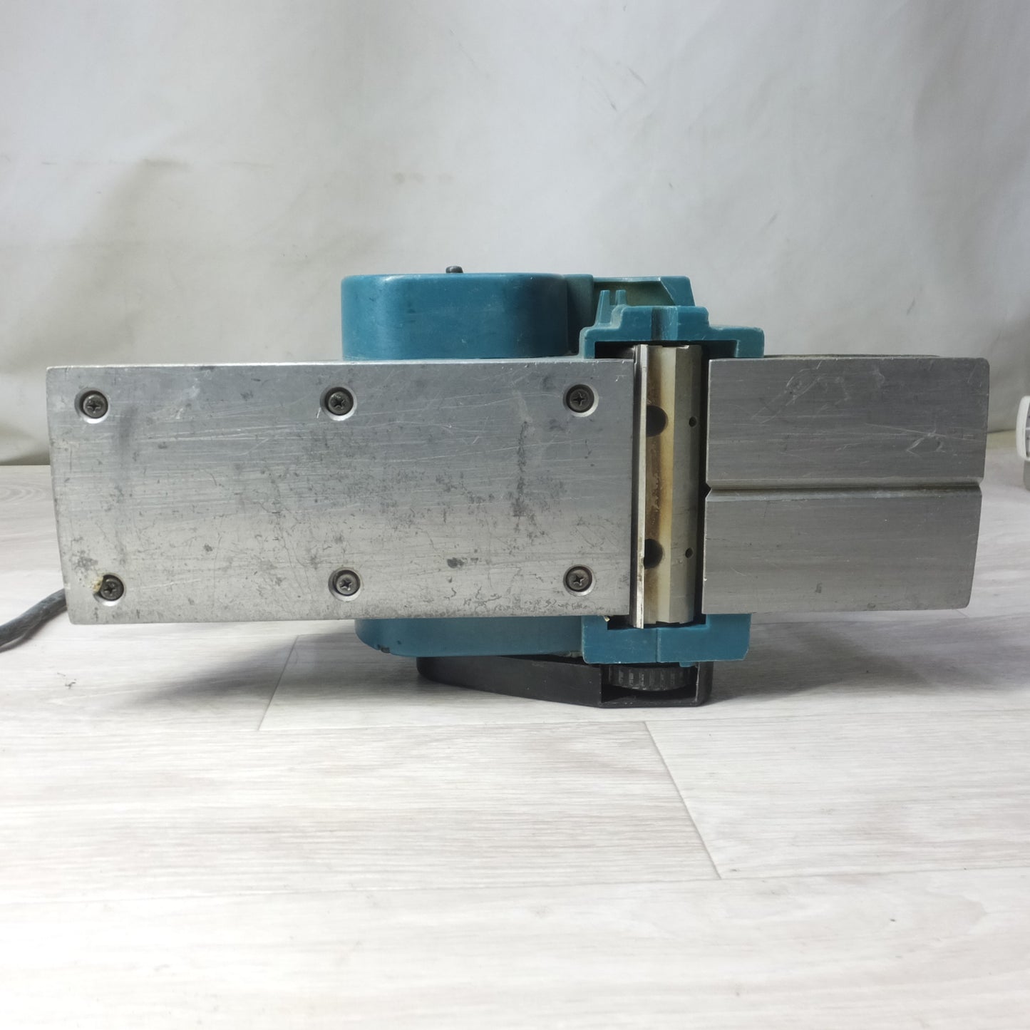 [送料無料] ◆makita マキタ 110mm 電気カンナ 1911B 電動かんな 電動工具 100V◆