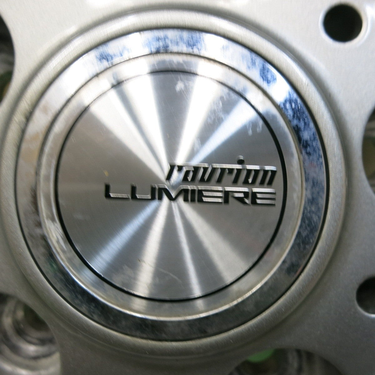 バリ溝！9分★スタッドレス 205/60R16 グッドイヤー アイスナビ6 ravrion LUMIERE 16インチ PCD114.3/5H★5010810SYス