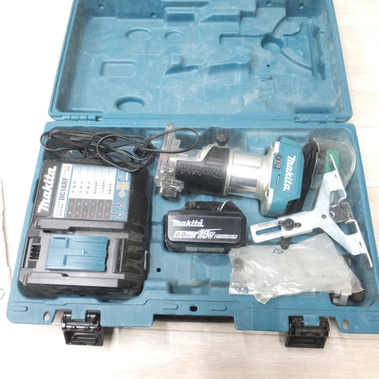 [送料無料] キレイ◆makita マキタ 充電式トリマ RT50D 18V バッテリー 充電器付き 電動工具◆