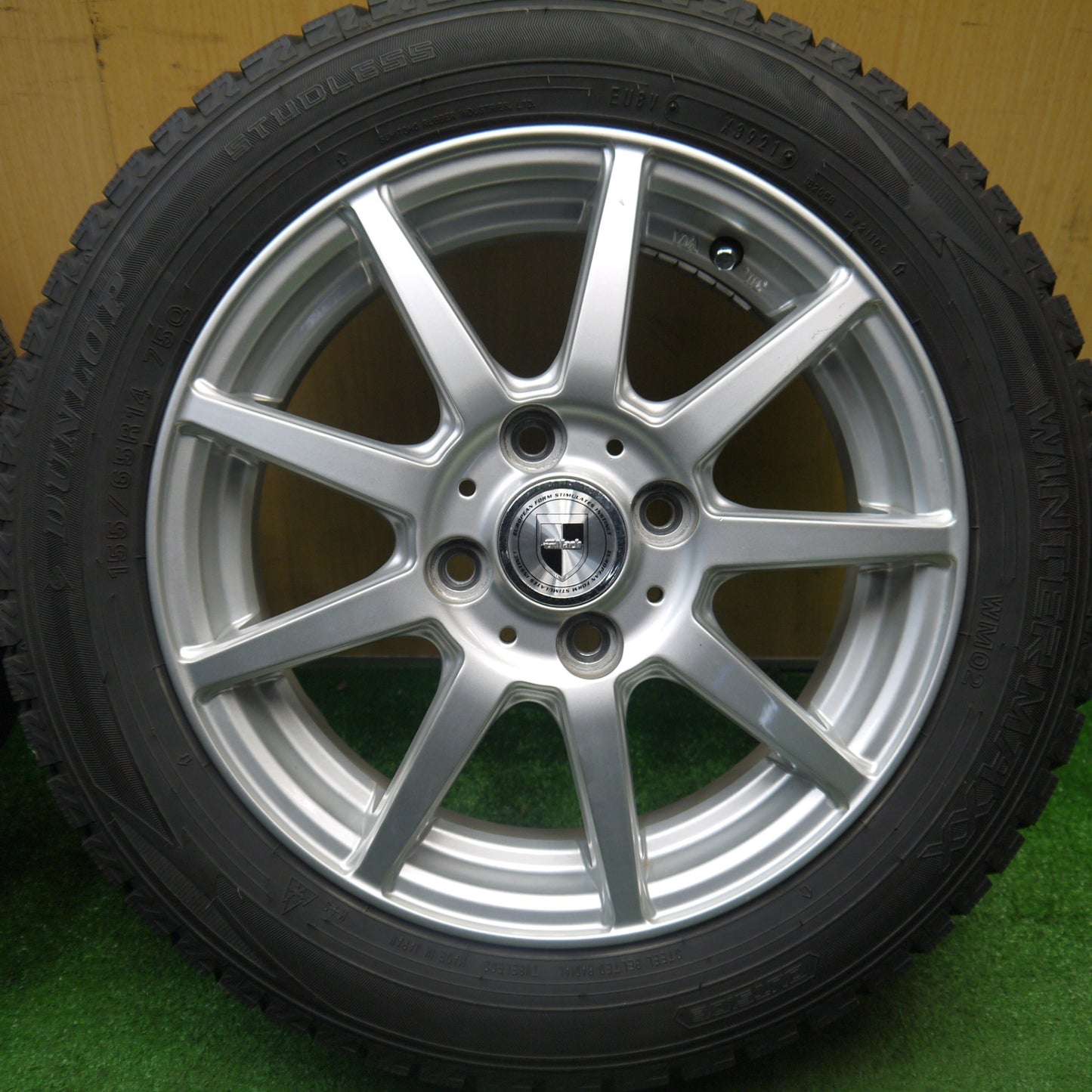 バリ溝！9.5分★スタッドレス 155/65R14 ダンロップ ウインターマックス WM02 GMach 14インチ PCD100/4H★6010706Hス