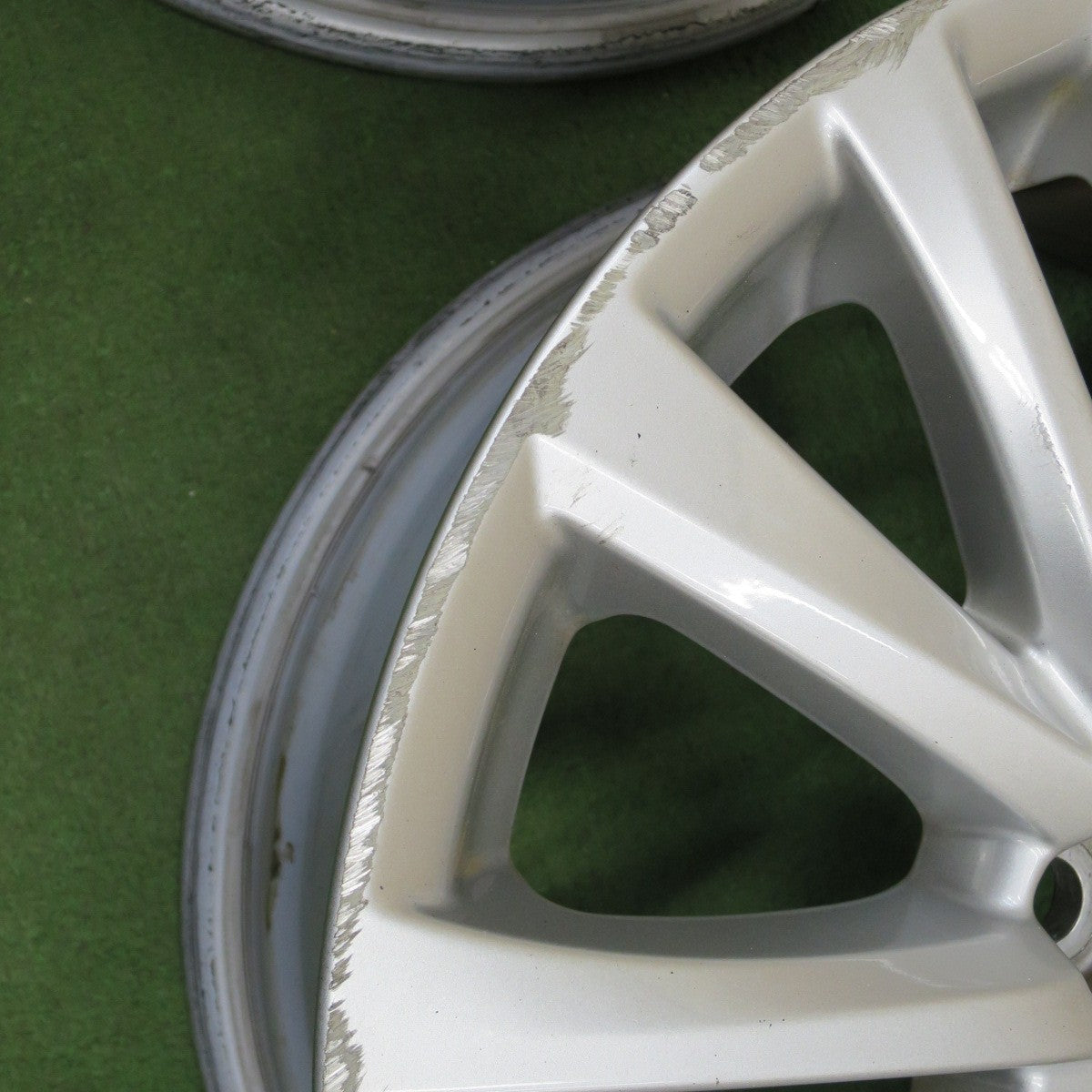 4本価格★トヨタ 210系 クラウン ロイヤル サルーン 純正 ホイール 16インチ 16×7J PCD114.3/5H★6021102NGホ