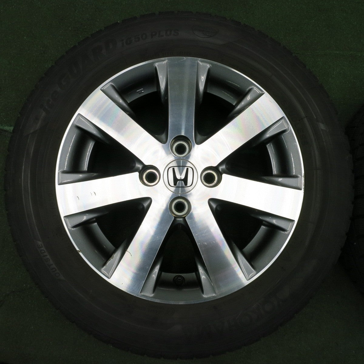 *送料無料* バリ溝！8.5分★ホンダ フリード 純正 185/65R15 スタッドレス ヨコハマ アイスガード iG50 プラス 15インチ PCD100/4H★4051801NJス