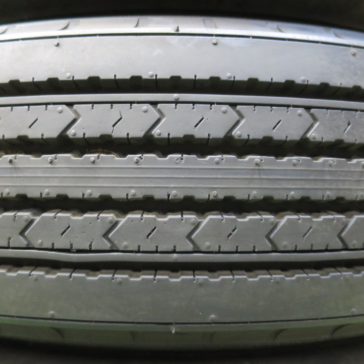 新車外し！25年！6本★トラック タイヤ 225/80R17.5 123/122L ダンロップ SP330K 17.5インチ★5112213イノタ