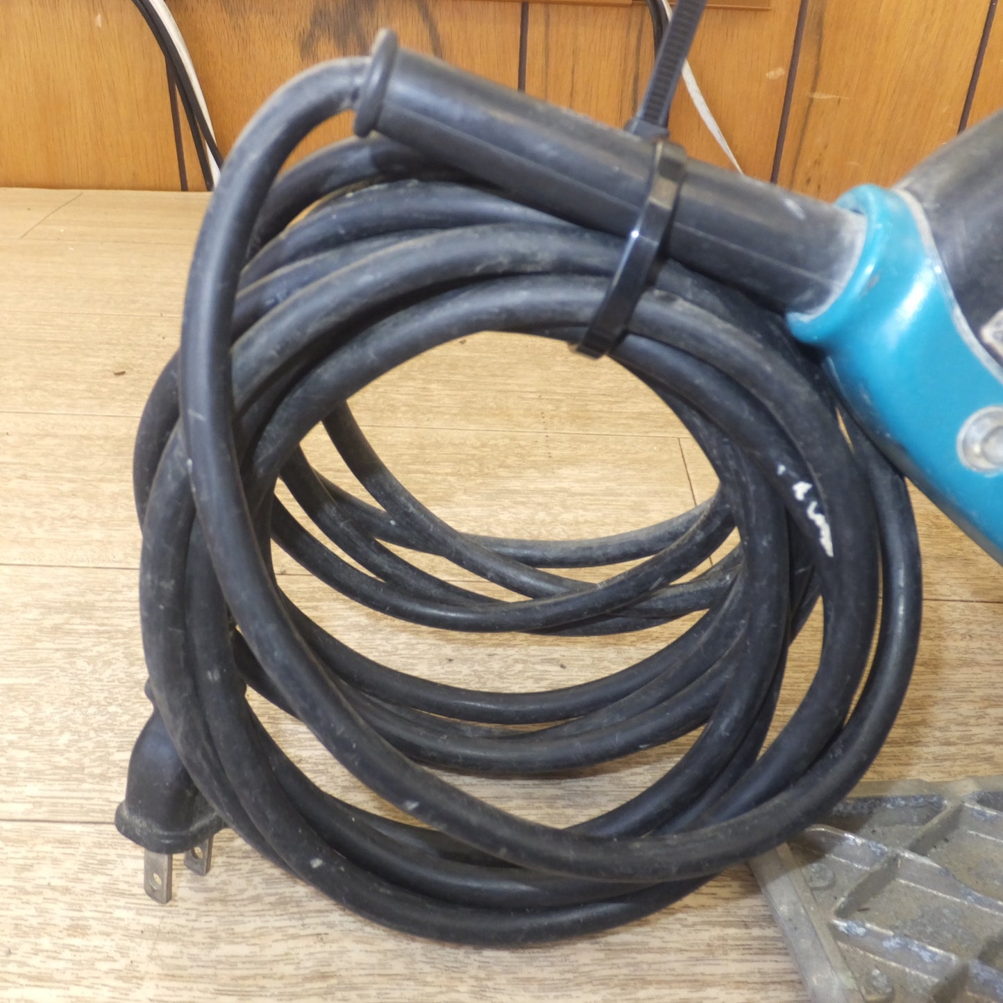[送料無料] ★マキタ makita 125mm 内装マルノコ 5241　100V 7.5A 50-60Hz 710W　木工用 超硬丸ノコ★