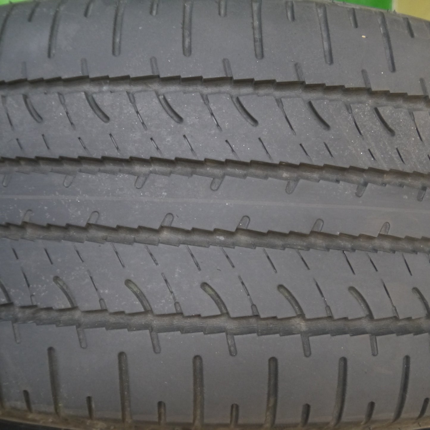 [送料無料] 4本価格★三菱 デリカ D:5 純正 225/55R18 ヨコハマ ジオランダー SUV G055 E 18インチ D5 PCD114.3/5H★4091803Hノ