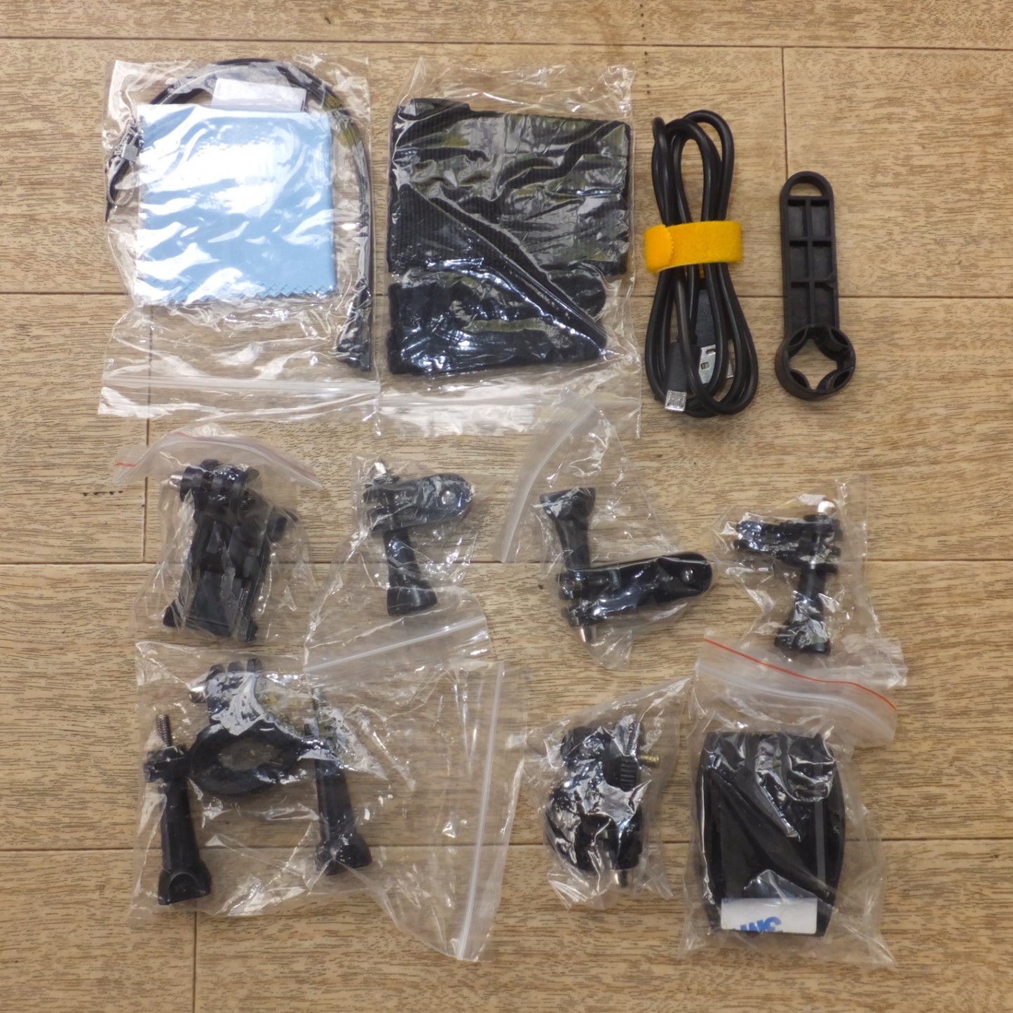 [送料無料] キレイ★アカソ AKASO アクションカメラ ACTION CAMERA Brave7 LE-386★