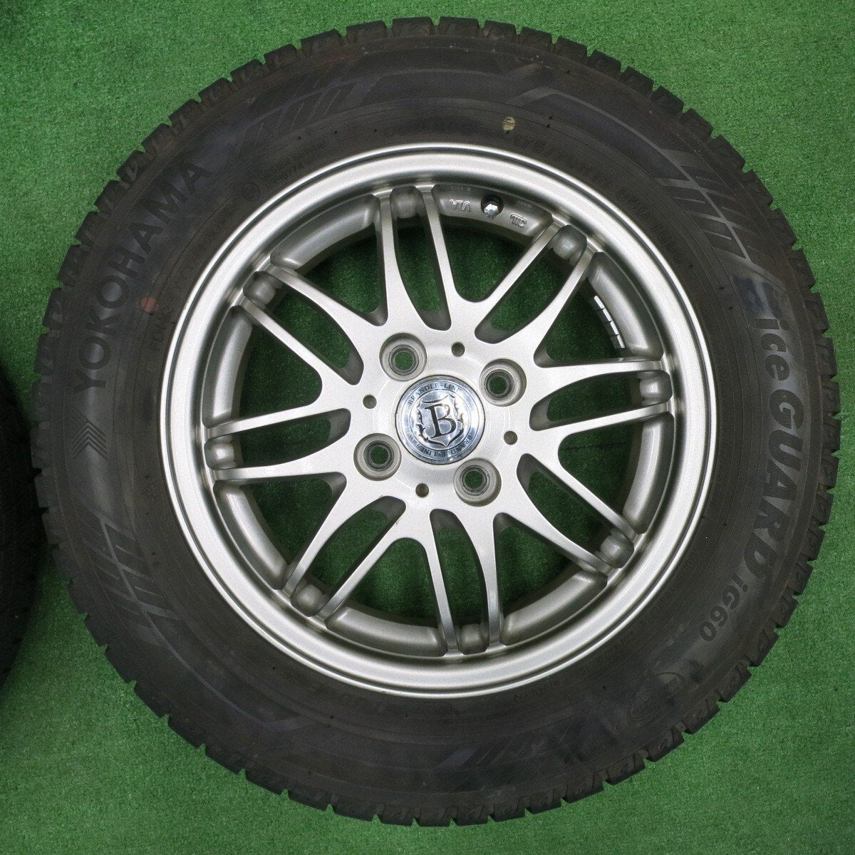 バリ溝！20年！9.5分★スタッドレス 175/70R14 ヨコハマ アイスガード iG60 BRANDLE-LINE ブランドルライン 14インチ PCD100/4H★4111503NJス