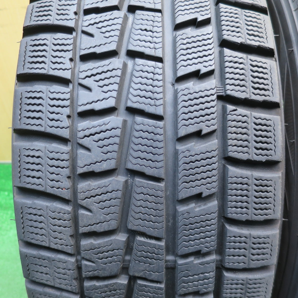 バリ溝！キレイ！9.5分★BMW 等 TECMAG Type 207R 225/60R16 スタッドレス ダンロップ ウインターマックス WM01 テクマグ タイプ 207R 16インチ PCD112/5H★6021006NJス