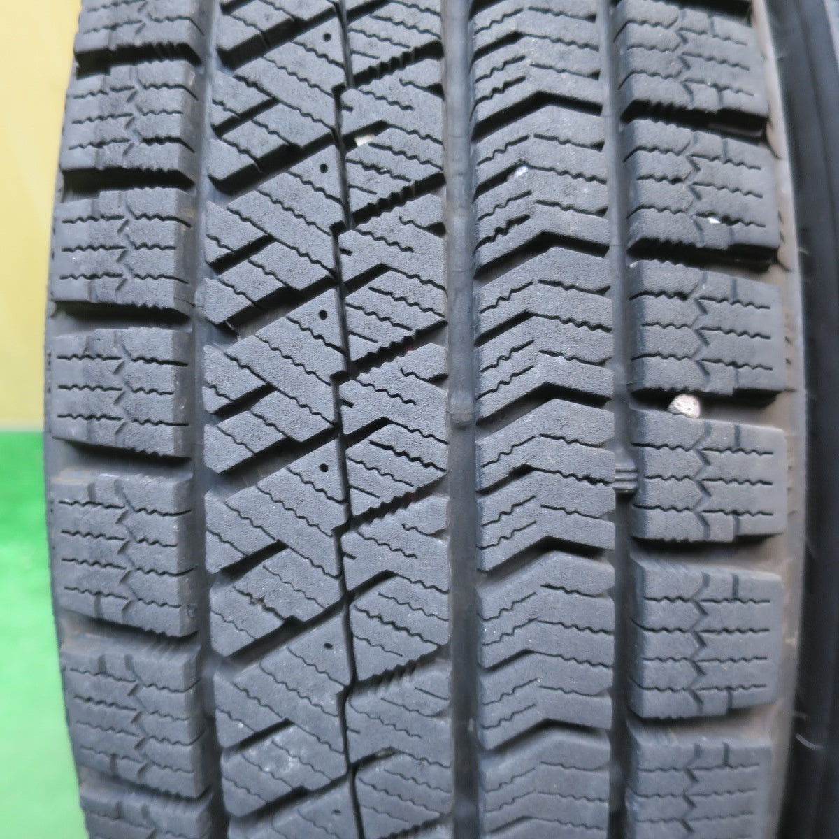 バリ溝！22年！キレイ！8.5分★スタッドレス 155/65R14 ブリヂストン ブリザック VRX2 BALMINUM BR10 バルミナ 14インチ PCD100/4H★6033102NJス