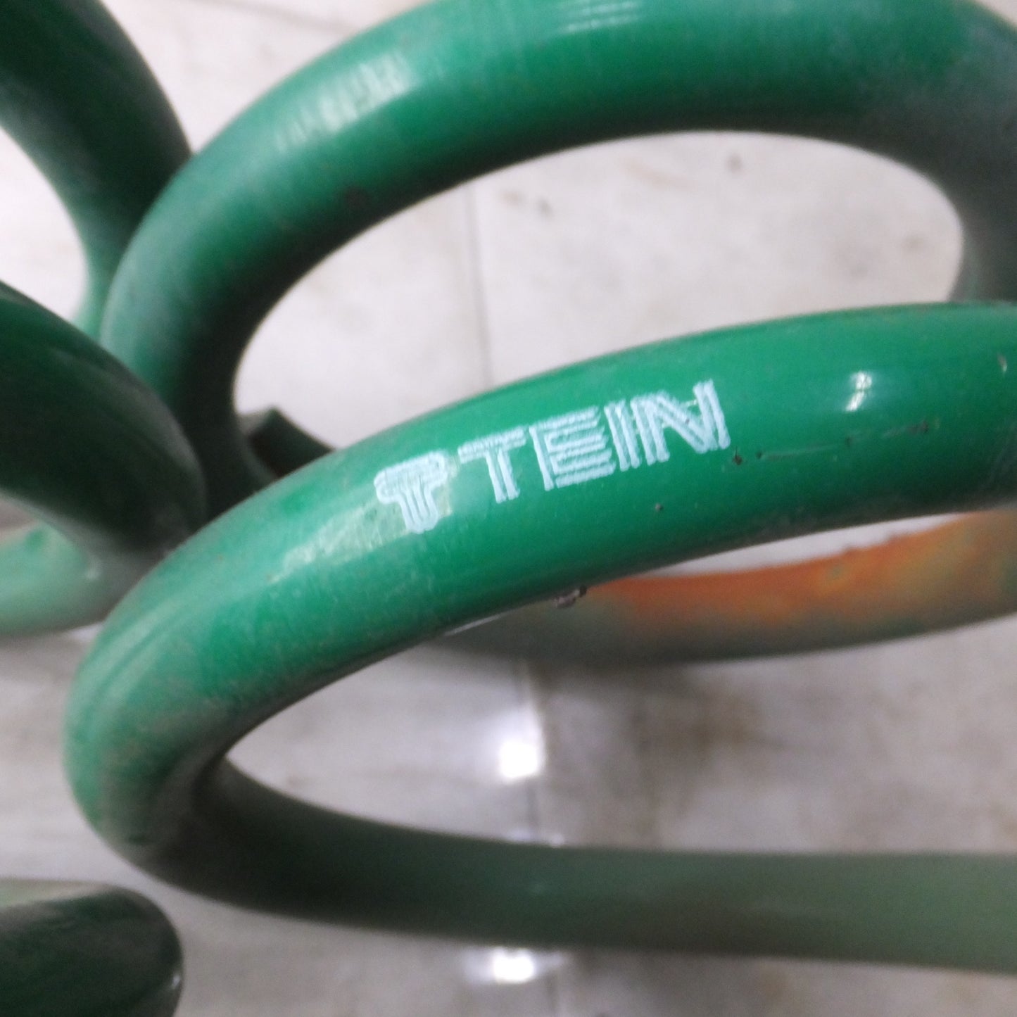 [送料無料] ◆TEIN エルグランド E52 車高調 サスペンション G1K24-12746 G1K25-12531 PNE52-R PNE52-FL テイン 現状品◆