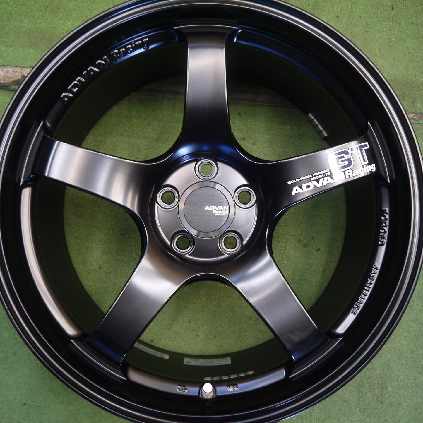 キレイ★プリウス 86 BRZ 等 ADVAN Racing GT 18インチ ホイール アドバン レーシング SGB 18×8.5J PCD100/5H★6071003Hホ