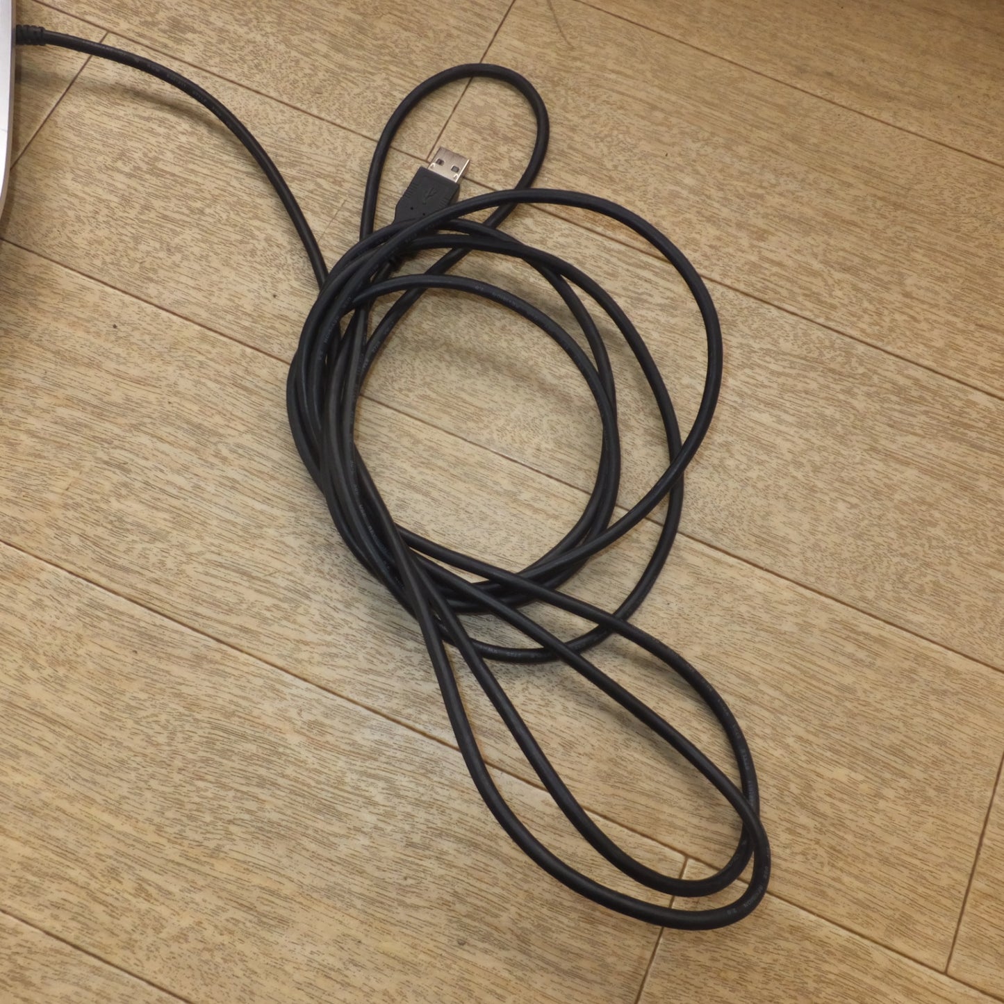 [送料無料] ★ヤマハ YAMAHA ユニファイドコミュニケーションスピーカーフォン  YVC-300　5V 0.5A★