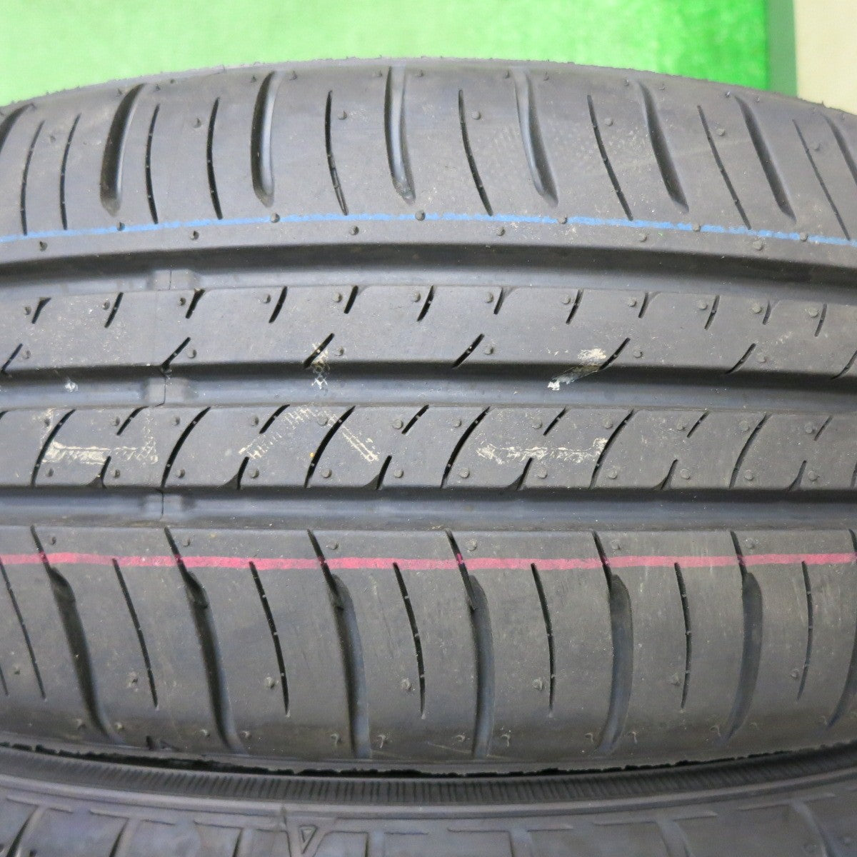 [送料無料] 新車外し！24年★165/60R15 ダンロップ エナセーブ EC300+ タイヤ 15インチ ハスラー N-BOX タント ムーヴ スペーシア デリカミニ等★4122904NJノタ