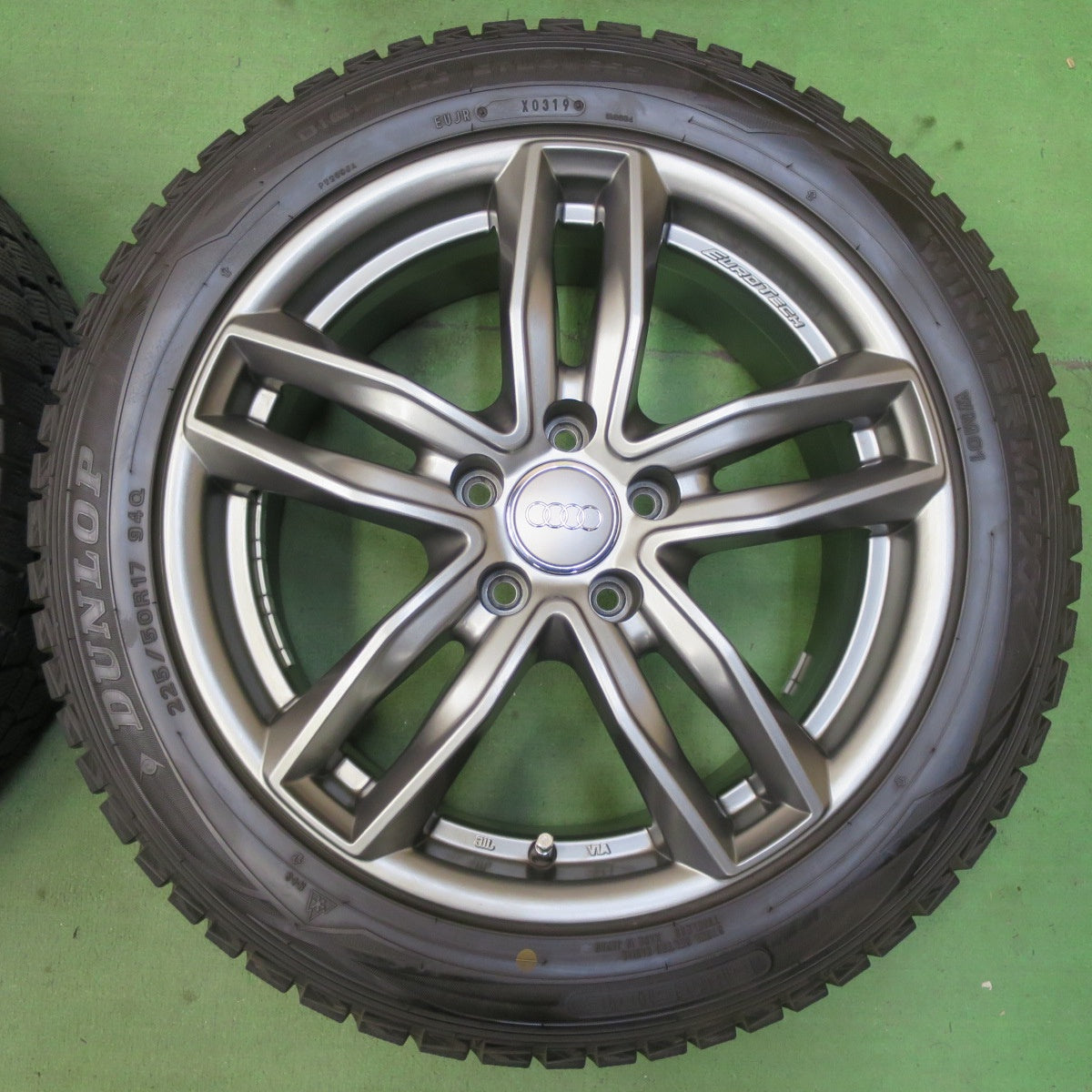 バリ溝！9.5分★アウディ 等 EUROTECH GAYA5 225/50R17 スタッドレス ダンロップ ウインターマックス WM01 ユーロテック ガヤ5 17インチ PCD112/5H★5061502イス