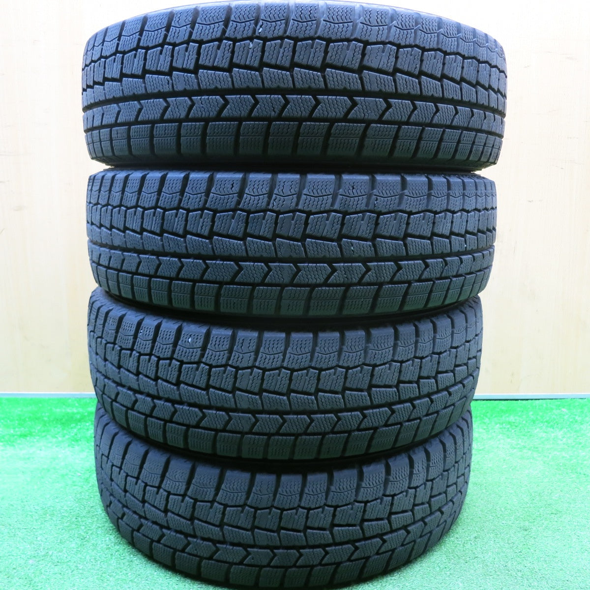 バリ溝！22年！9分★スタッドレス 165/60R15 ダンロップ ウインターマックス WM02 AZ SPORTS AZスポーツ 15インチ ソリオ ハスラー 等 PCD100/4H★5110813HAス