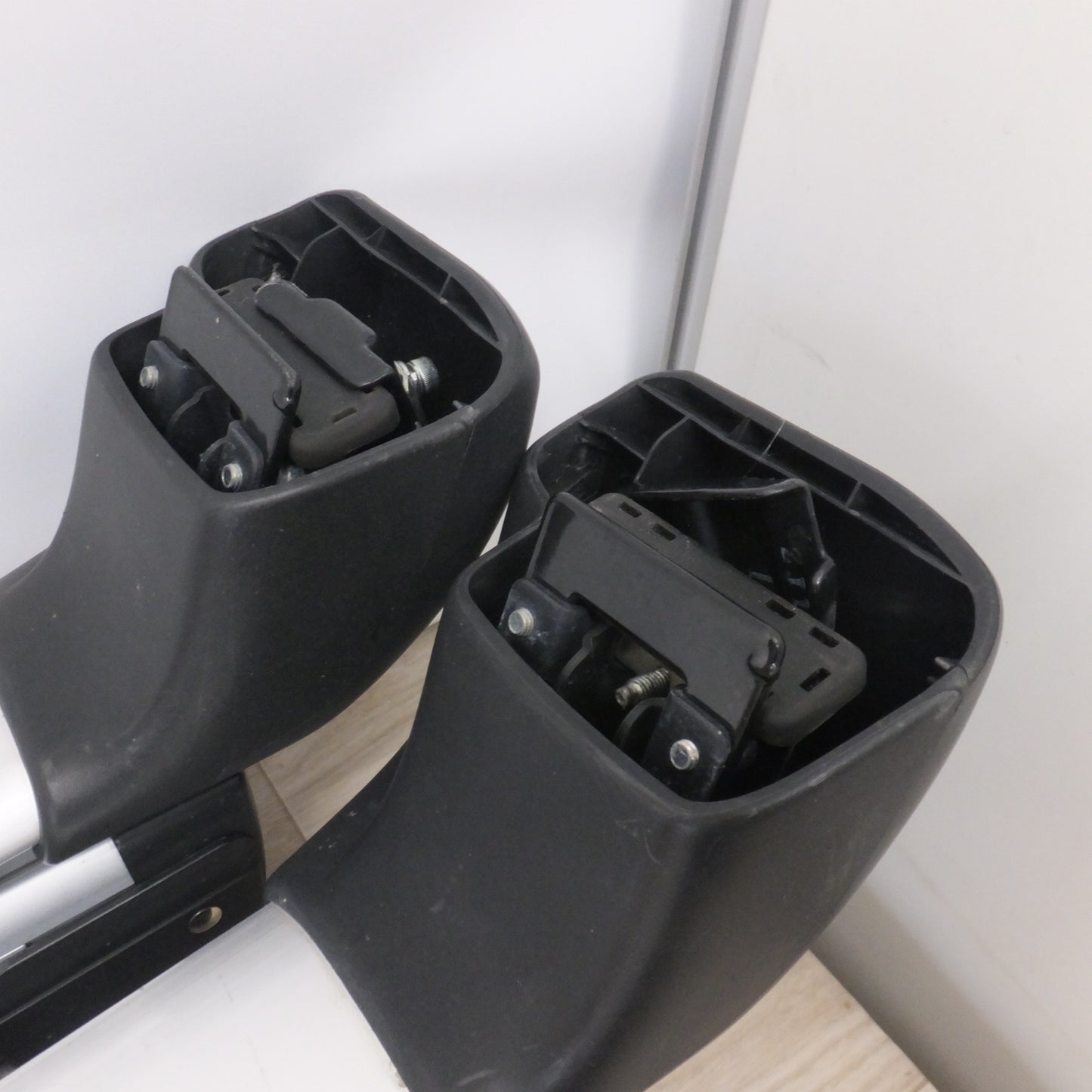 [送料無料] ★PIAA TERZO フラット600スライド ES154SA　エアロバー EF104A　取付ホルダーセット SR2　セット★