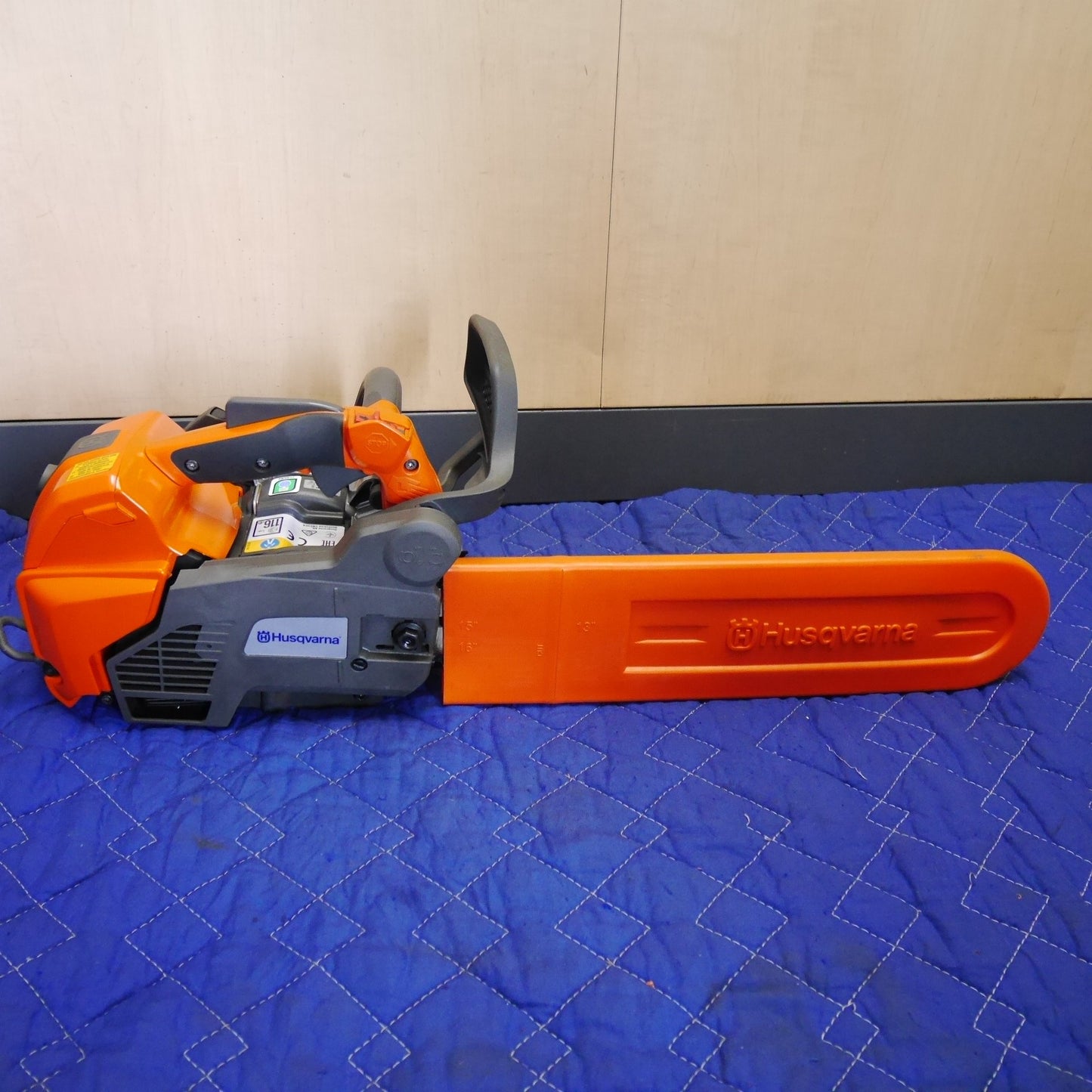 [送料無料] ☆Husqvarna ハスクバーナ エンジン チェーンソー T540XP チェンソー 切断機 ガイドバー 約35cm☆