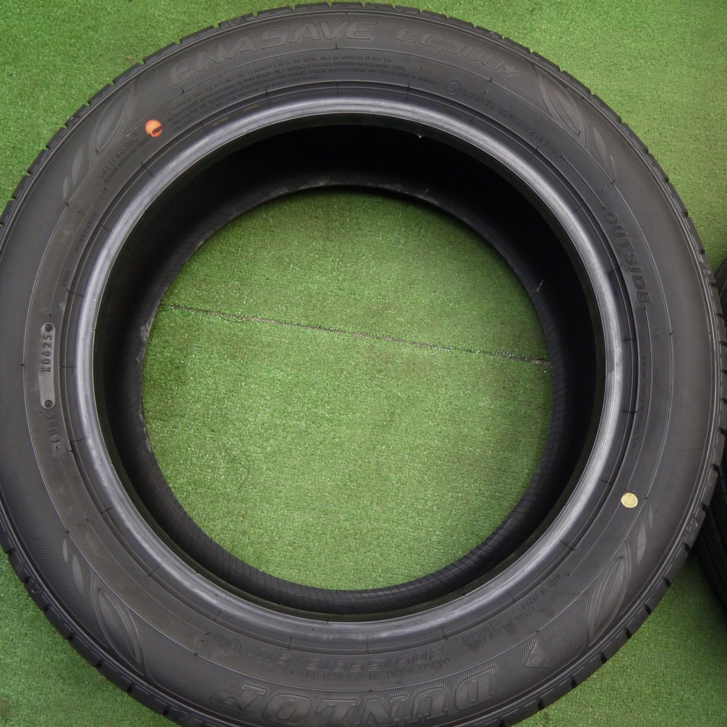 新車外し！25年★205/55R16 ダンロップ エナセーブ EC300+ タイヤ 16インチ カローラ スポーツ 86 BRZ インプレッサ 等★5041805Hノタ