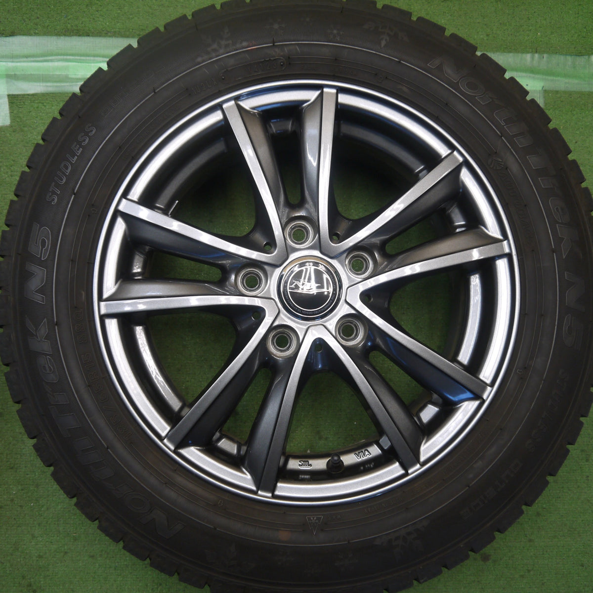 バリ溝！23年！キレイ！9分◎スタッドレス 185/65R15 オートバックス ノーストレック N5 NIRVANA NV ニルバーナ ニルヴァーナ 15インチ PCD114.3/5H◎6091501Hス