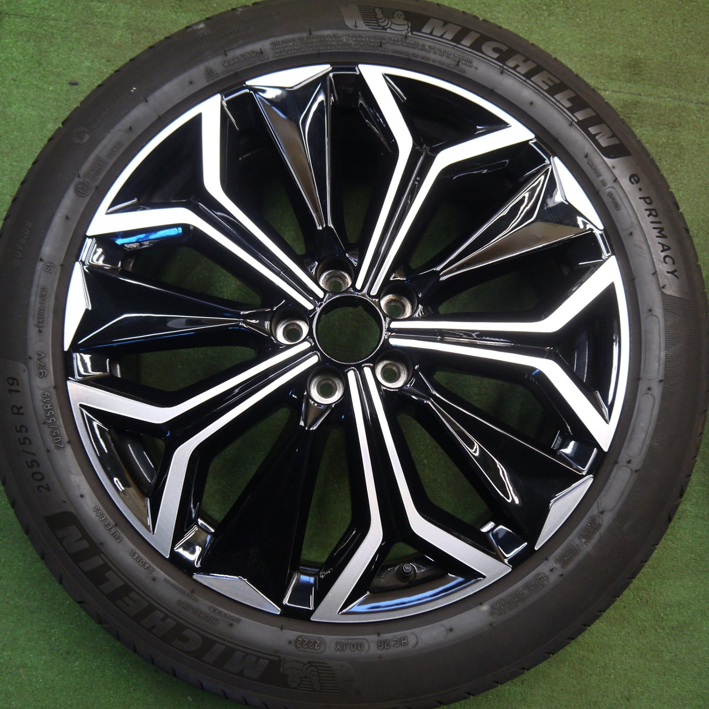 キレイ！22年★シトロエン DS4 純正 205/55R19 ミシュラン e・PRIMACY eプライマシー 19インチ PCD108/5H★6031103Hノ