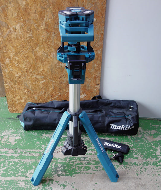[送料無料] キレイ◆makita マキタ 充電式タワーライト ML814 投光器 照明 専用ショルダーバッグ付 本体のみ◆