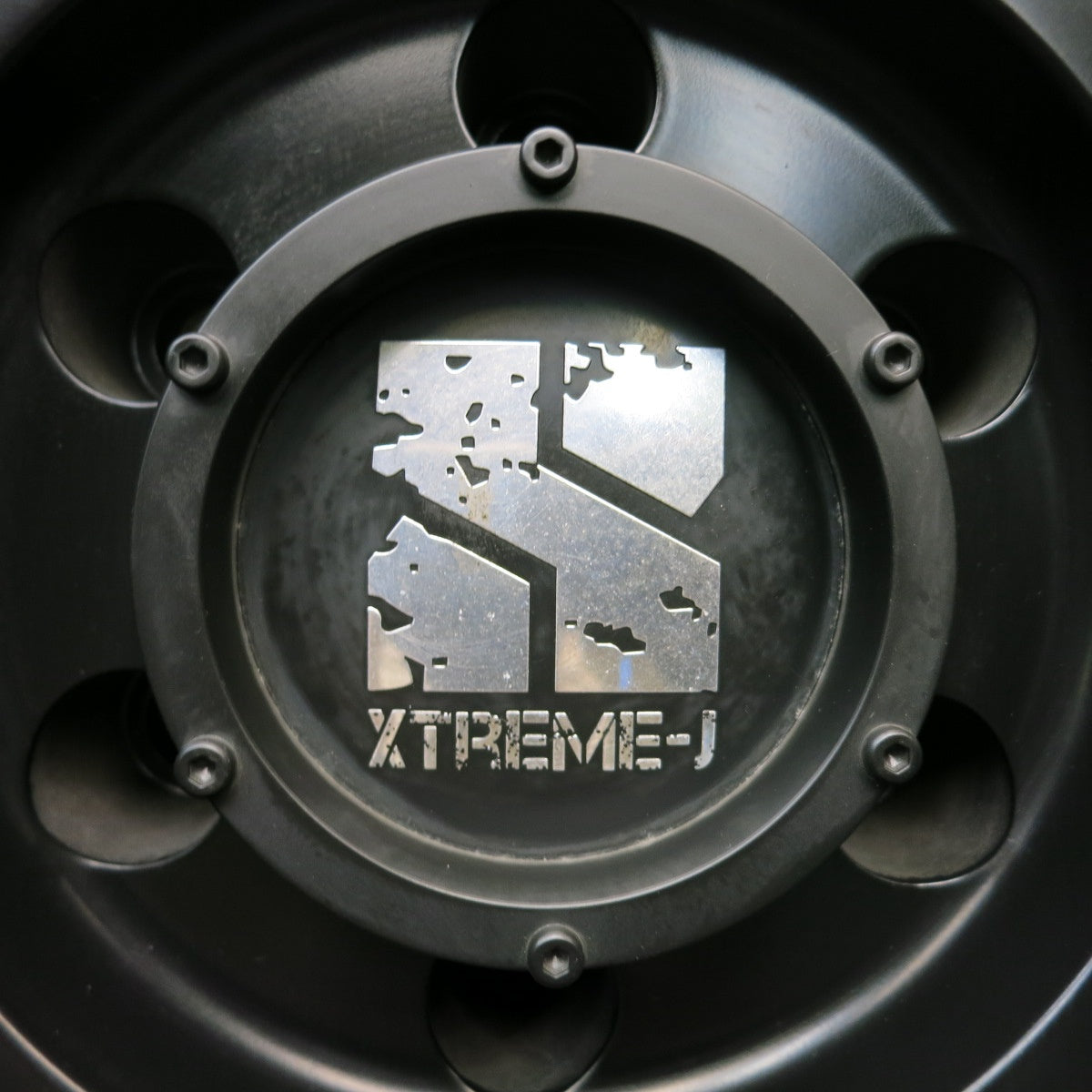 バリ溝！22年！キレイ！9.5分★XTREME-J 265/60R18 119/116S BFグッドリッチ All-Terrain T/A KO2 エクストリームJ 18インチ PCD139.7/6H★5072001HAノ