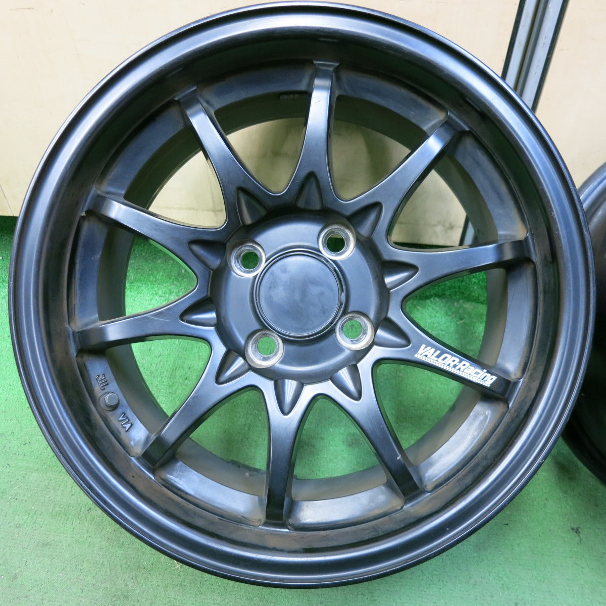 4本価格★VALOR Racing SXR 15インチ ホイール ヴァロー レーシング PCD100/4H★5052111SYホ