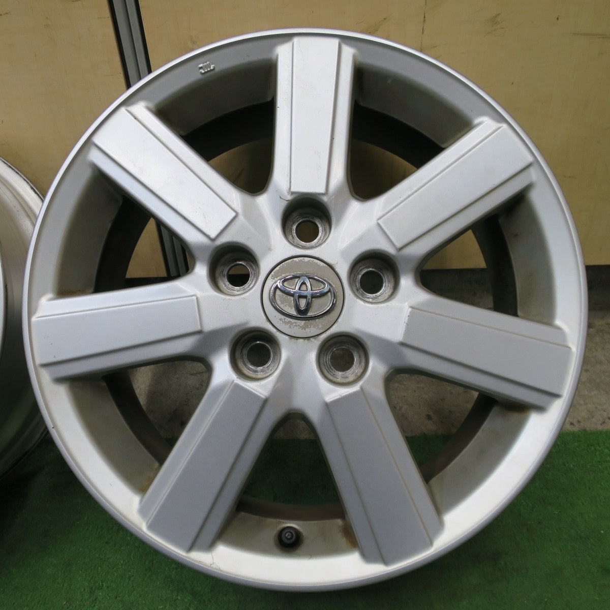 4本価格★トヨタ 70系 ノア ヴォクシー 純正 ホイール 16インチ 16×6J PCD114.3/5H★6040401NGホ