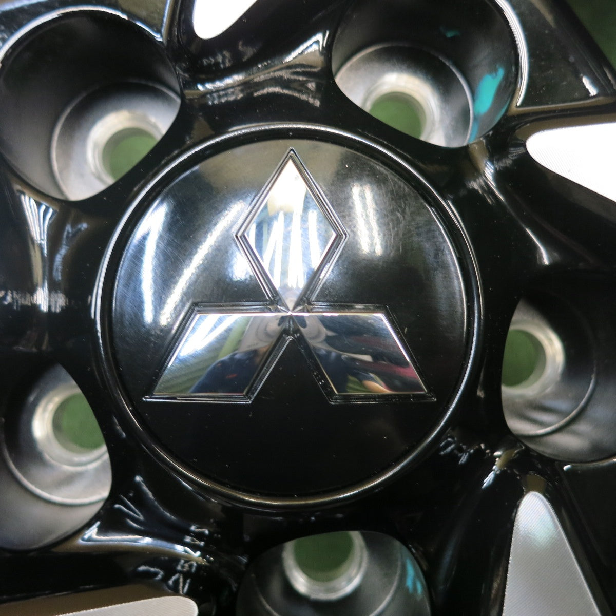 新車外し★三菱 アウトランダー 純正 ホイール 20インチ 20×8J PCD114.3/5H★5092502HAホ