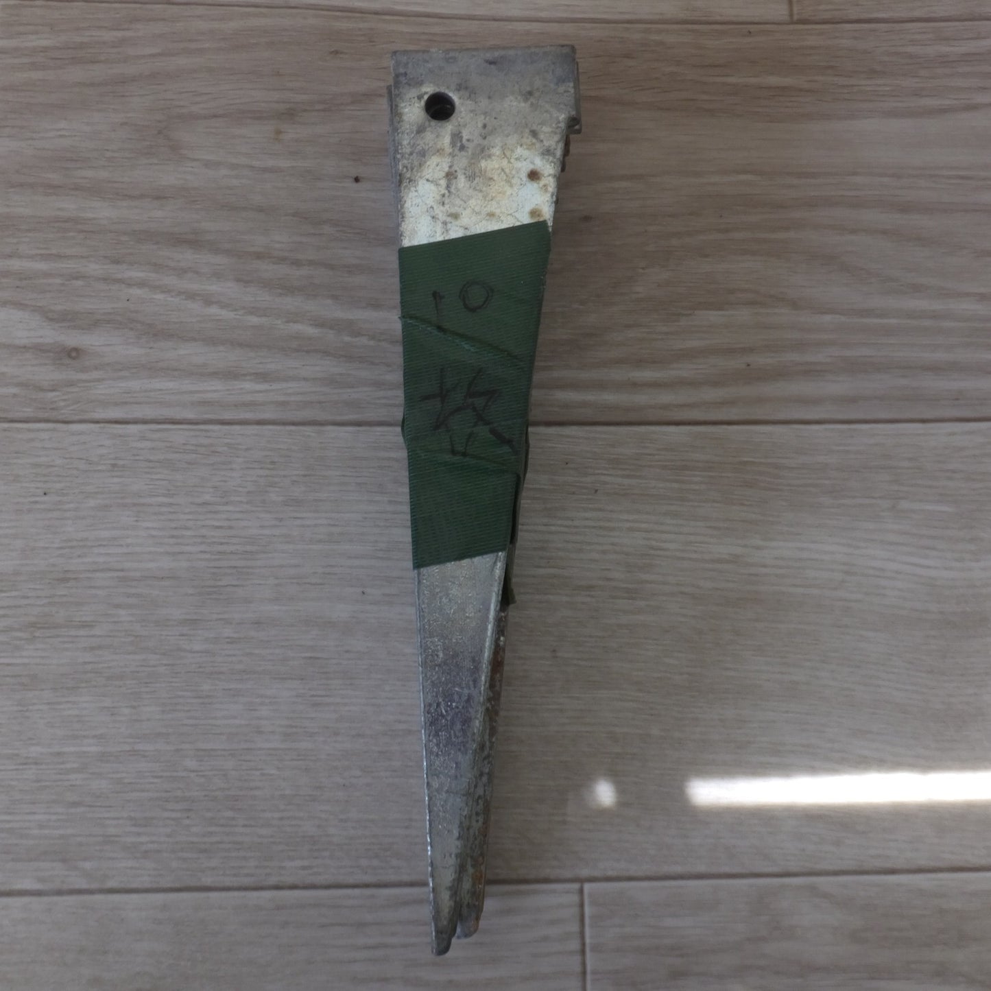 [送料無料] ★型枠金物 兼用金物 約 80個 セット　メーカー 形式 不明★