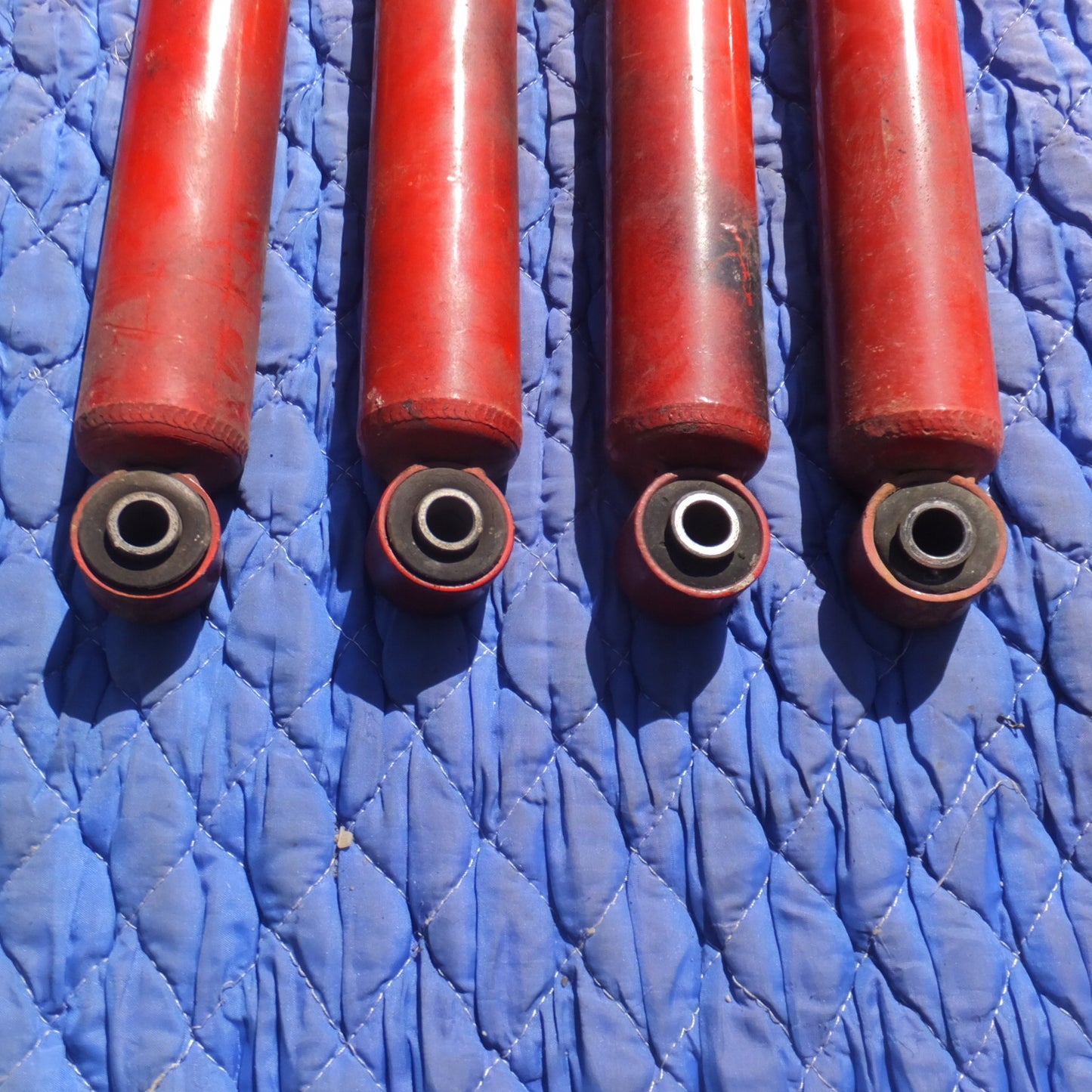 [送料無料] ★スズキ SUZUKI 純正 ジムニー JB23W ショックアブソーバー 4本 セット★