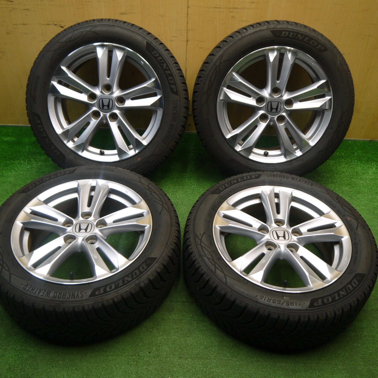 バリ溝！24年！9分★ホンダ CR-Z 純正 195/55R16 ダンロップ SYNCHRO WEATHER オールシーズン CRZ 16インチ PCD114.3/5H★5120108Hス