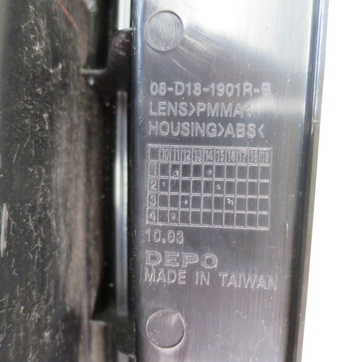 左右セット！キレイ♪スズキ MH23S ワゴンR DEPO LED テールランプ 08-D18-1901L-B 08-D18-1901R-B 社外 テールライト カー パーツ♪ [送料無料]