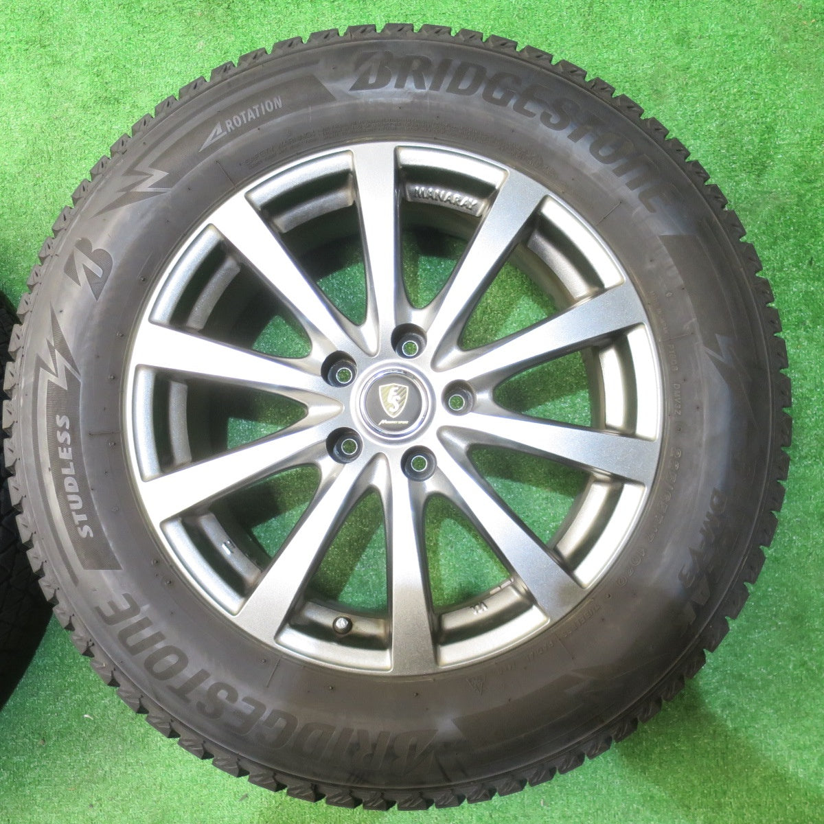 バリ溝！22年！キレイ！9.5分★スタッドレス 225/65R17 ブリヂストン ブリザック DM-V3 MANARAY SPORT マナレイ スポーツ 17インチ PCD114.3/5H★6050601NJス