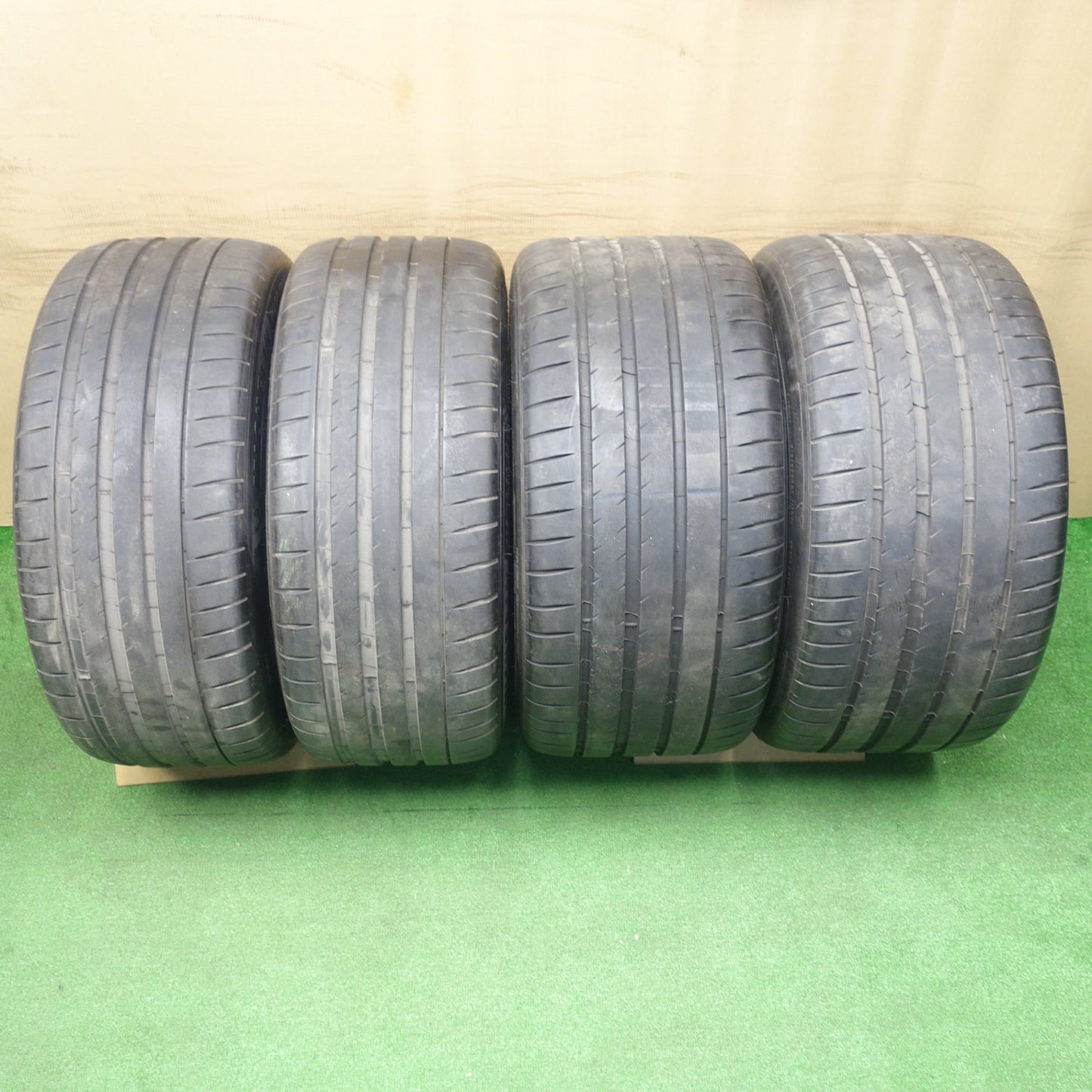 バリ溝！キレイ！9.5分★ポルシェ 971 パナメーラ ターボ 純正 275/40R20 315/35R20 ミシュラン パイロットスポーツ4 20インチ PCD130/5H★6020101KTノ