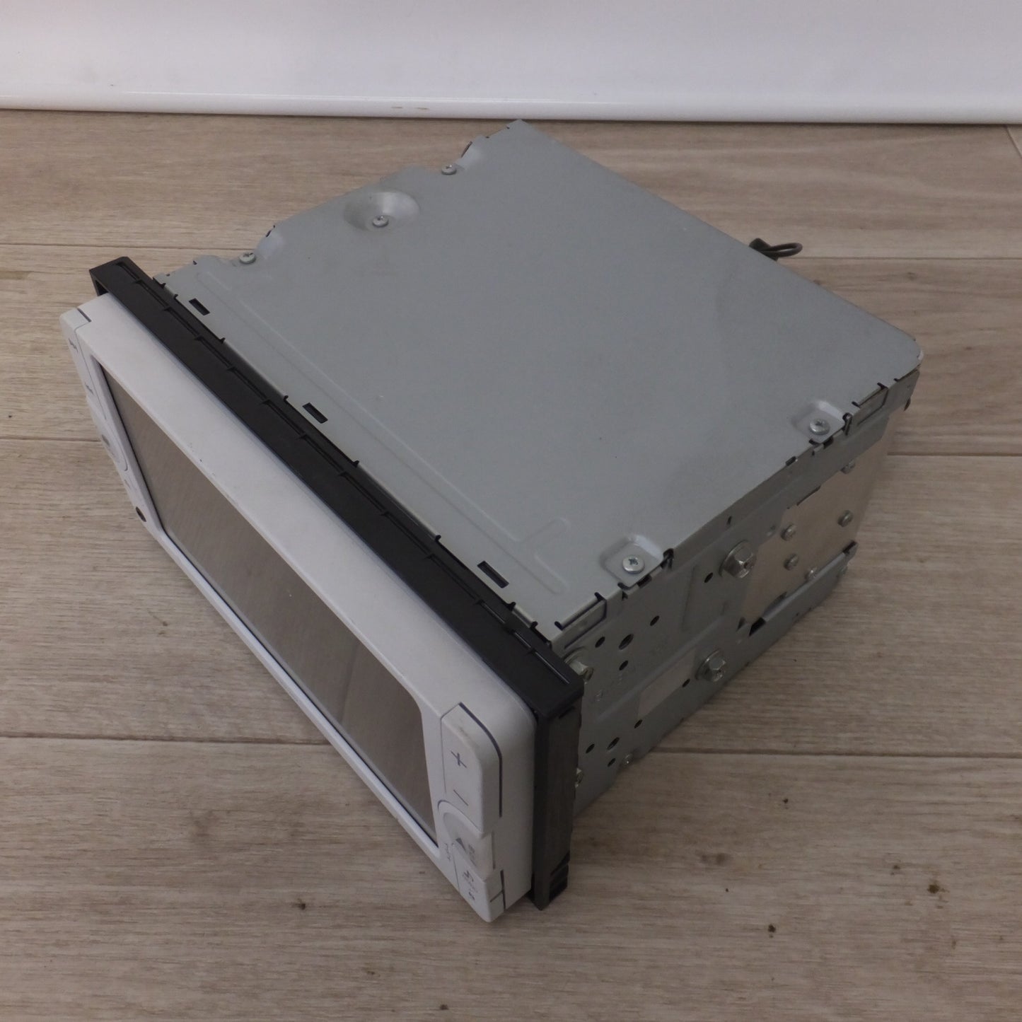 [送料無料] 現状品★パイオニア製 トヨタ 純正 メモリーナビ マルチAVステーション 08545-00V70 NSCP-W62[53]★