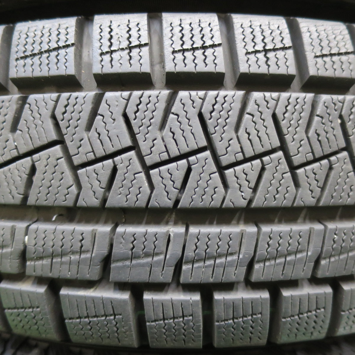 [送料無料] バリ溝！9分★スズキ パレット 純正 155/65R14 スタッドレス ピレリ アイスアシンメトリコ 14インチ PCD100/4H★4112001イス