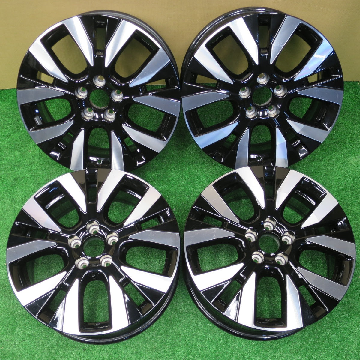 新車外し★シトロエン ベルランゴ XTR 純正 ホイール 17インチ 17×7J PCD108/5H★5112001NKホ