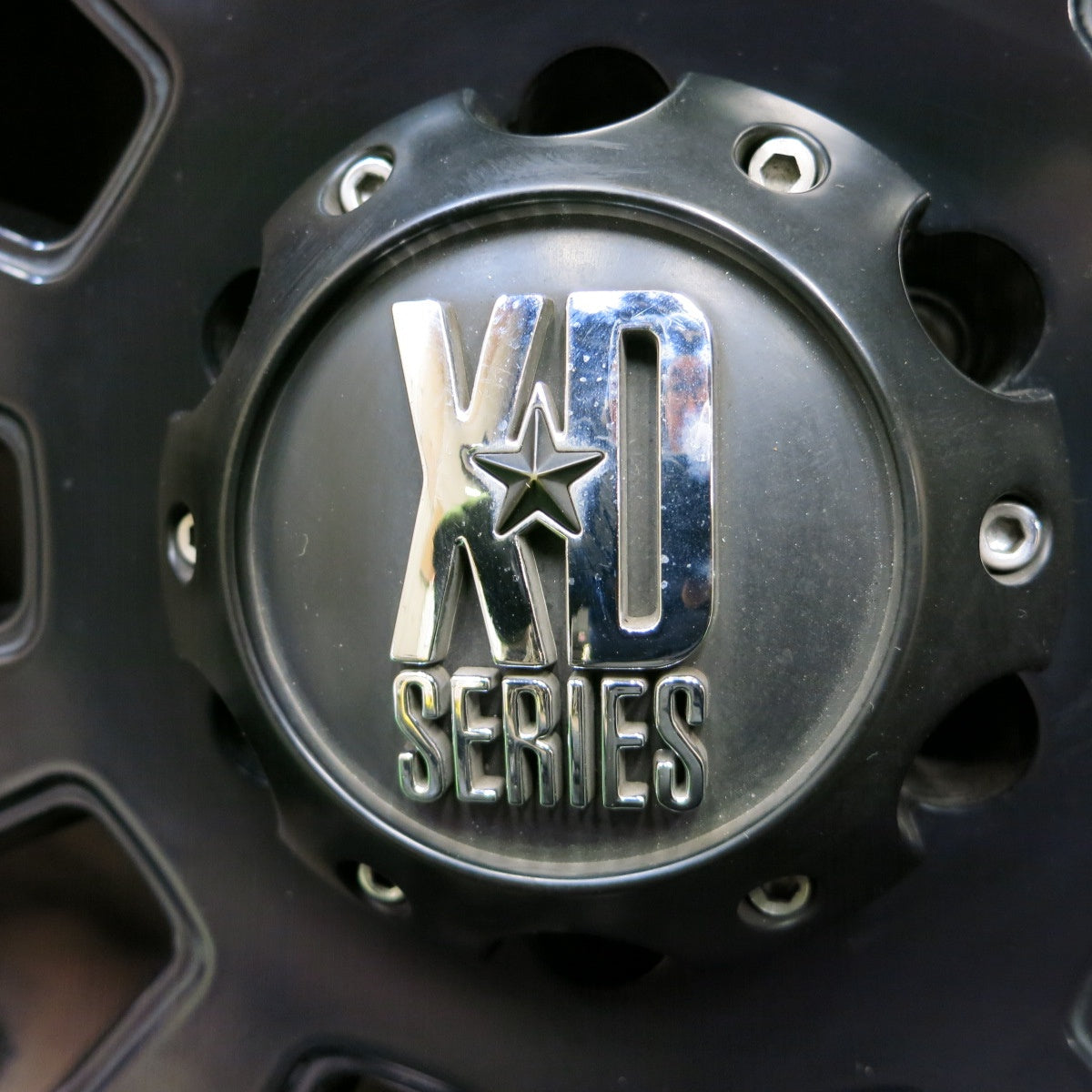 *送料無料* バリ溝！キレイ！9分★XD SERIES XD800 275/65R18 マキシス BIGHORN ホワイトボード 18インチ PCD139.7/6H★4060701ナノ