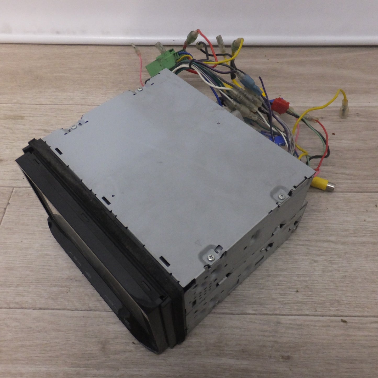 [送料無料] ★カロッツェリア carrozzeria AV一体型メモリーナビゲーション 楽ナビ AVIC-MRZ09[16]★