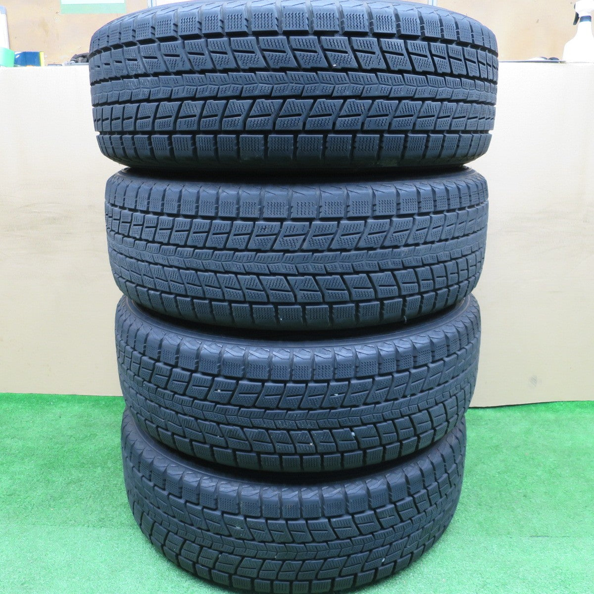 センサー付！バリ溝！キレイ！9.5分★スタッドレス 235/55R20 ダンロップ ウインターマックス SJ8 LF SPORT LFスポーツ 20インチ PCD114.3/5H★5121309NKス