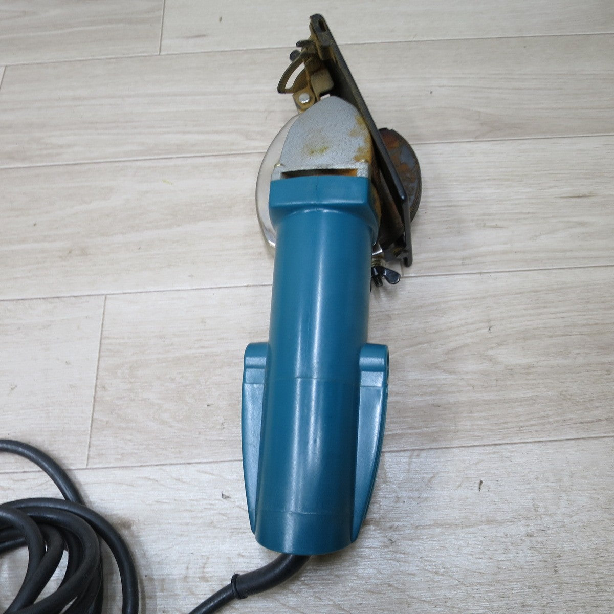 [送料無料] ◆マキタ 110mm 板金 マルノコ 4204 電動 工具 切断 機 丸鋸 丸ノコ 丸のこ Makita◆