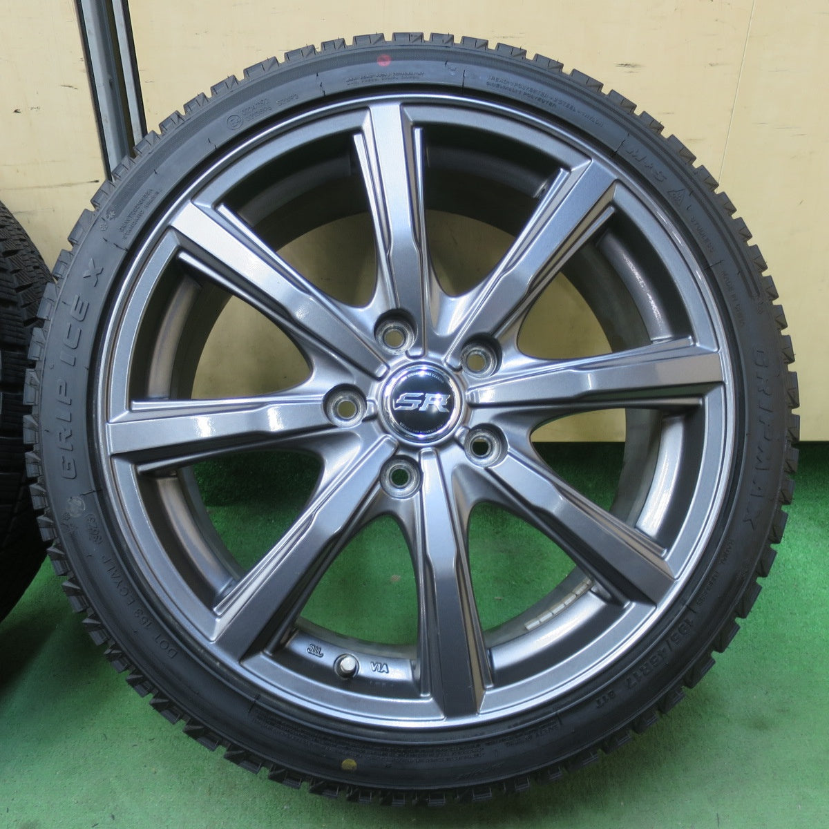 バリ溝！23年！キレイ！9分★スタッドレス 195/45R17 グリップマックス GRIP ICE X STRANGER ストレンジャー 17インチ PCD114.3/5H★6030304イス