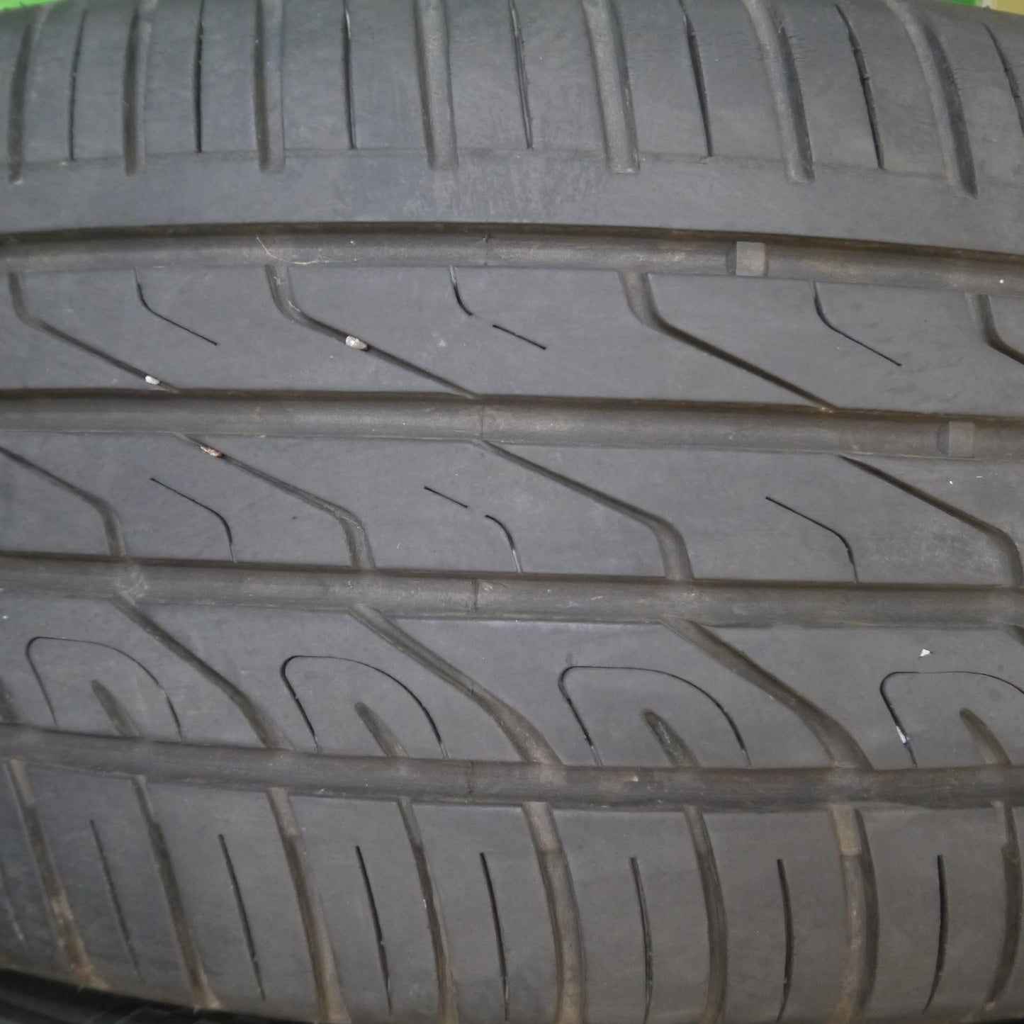 *送料無料* バリ溝！21年！9分★プリウス等 ロクサーニ MULTI FORCHETTA 225/35R19 オートグリーン SuperSportChaser SSC5 PCD100/5H★4081902Hノ