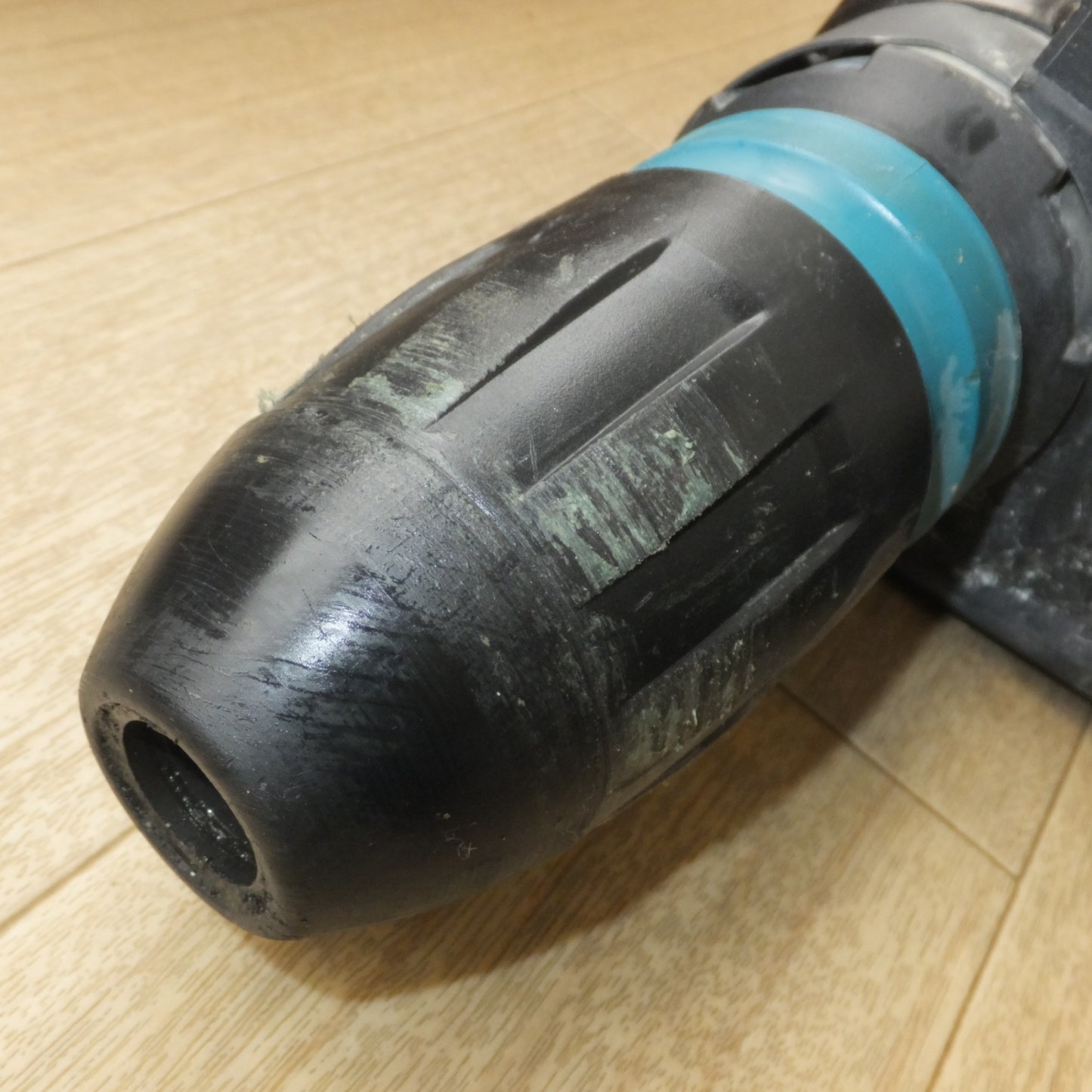 [送料無料] ★マキタ makita 40mm 充電式ハンマドリル HR005GZK 36V-40V 本体のみ★