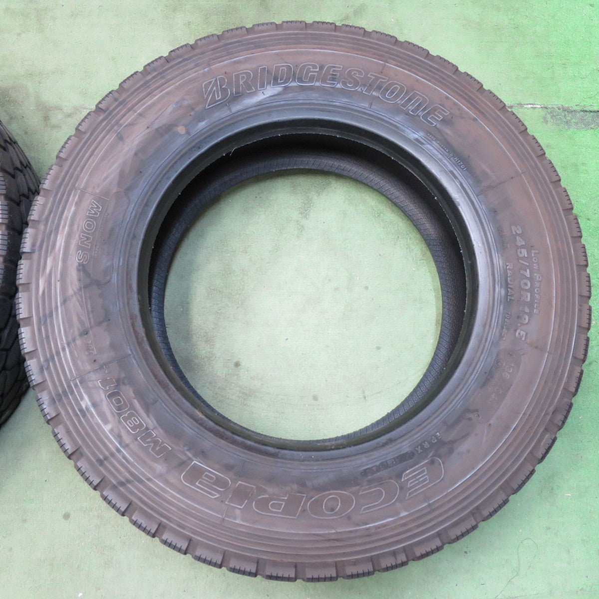 バリ溝！25年！9.5分★トラック タイヤ 245/70R19.5 136/134J ブリヂストン エコピア M801 Ⅱ ミックス オールシーズン 19.5インチ★6010919イスタ