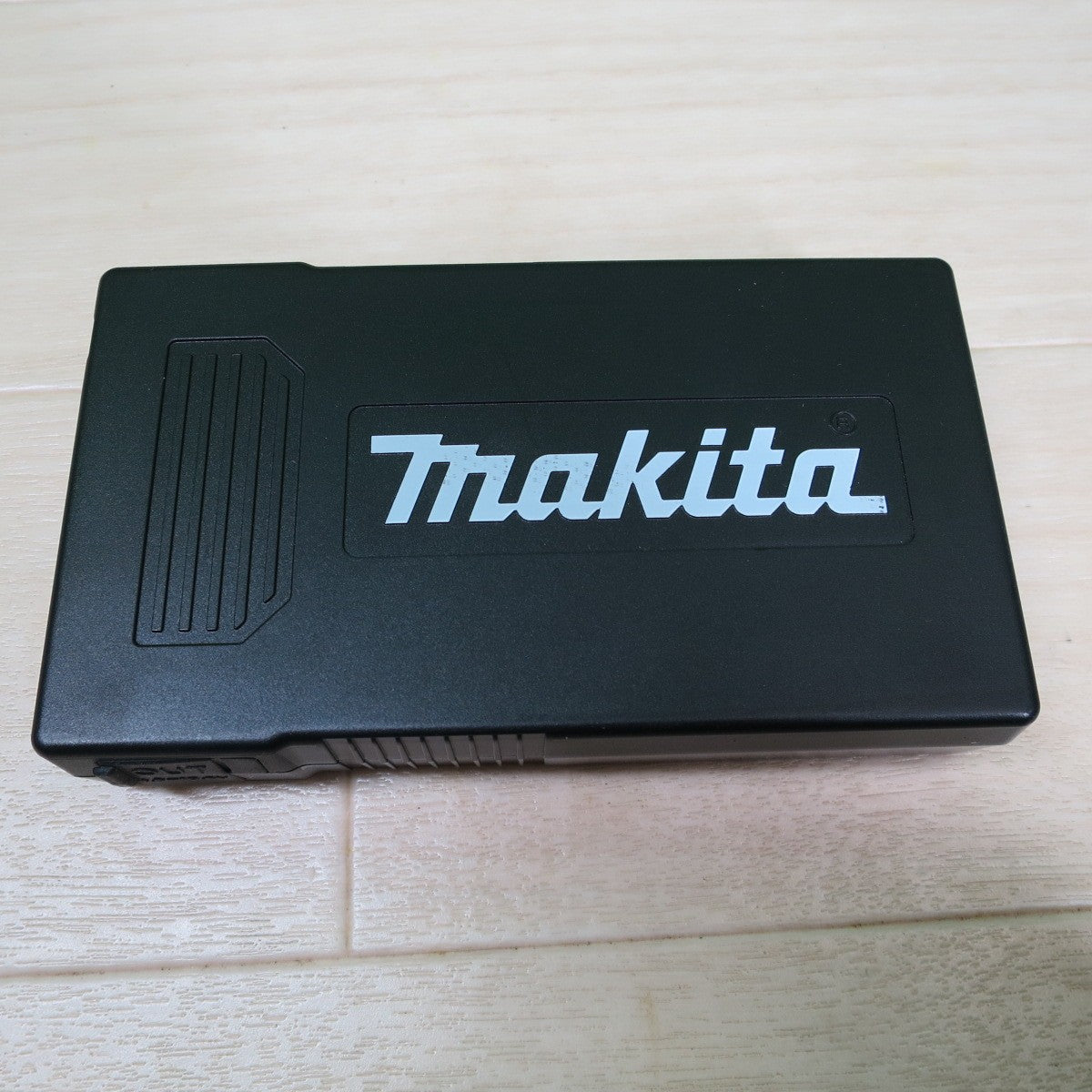 [送料無料] セット☆マキタ 空調服 用 Li-ion 薄型 バッテリー BL1055B A-72126 ファン リチウムイオン makita①☆