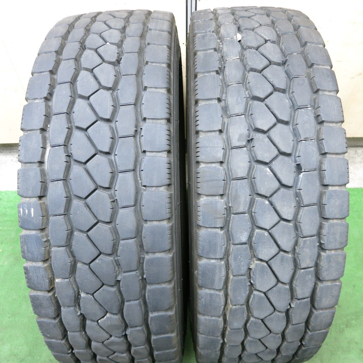 2本価格！24年★トラック タイヤ 265/70R19.5 140/138J ブリヂストン エコピア M801Ⅱ ミックス オールシーズン 19.5インチ★5122903ナスタ
