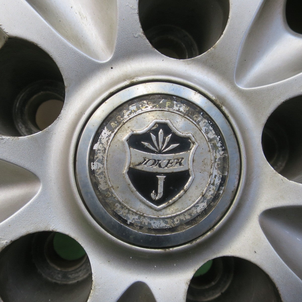バリ溝！23年！8.5分★スタッドレス 205/60R16 ダンロップ ウインターマックス WM02 JOKER ジョーカー 16インチ PCD114.3/5H★6051605イス
