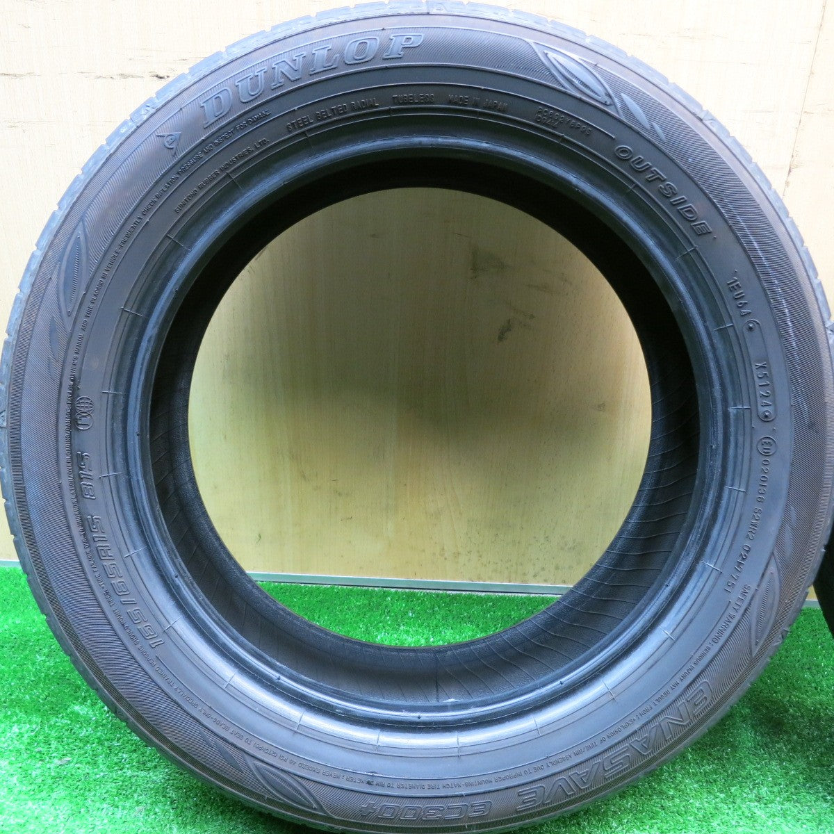 バリ溝！24年！9.5分以上★165/65R15 ダンロップ エナセーブ EC300+ タイヤ 15インチ タフト ソリオ デリカ D:2 等★5110604HAノタ